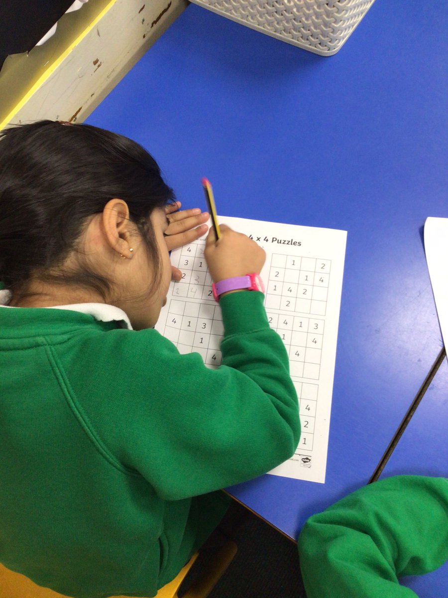BeaumontYear2's tweet photo. How will you use your meta knowledge, meta regulation and meta mindset to solve a Sudoku? @BeaumontYear2 @BeaumontYear1 @BeaumontYear3 #thinkaboutthinking 🧠 https://t.co/IXK4MFfP5h