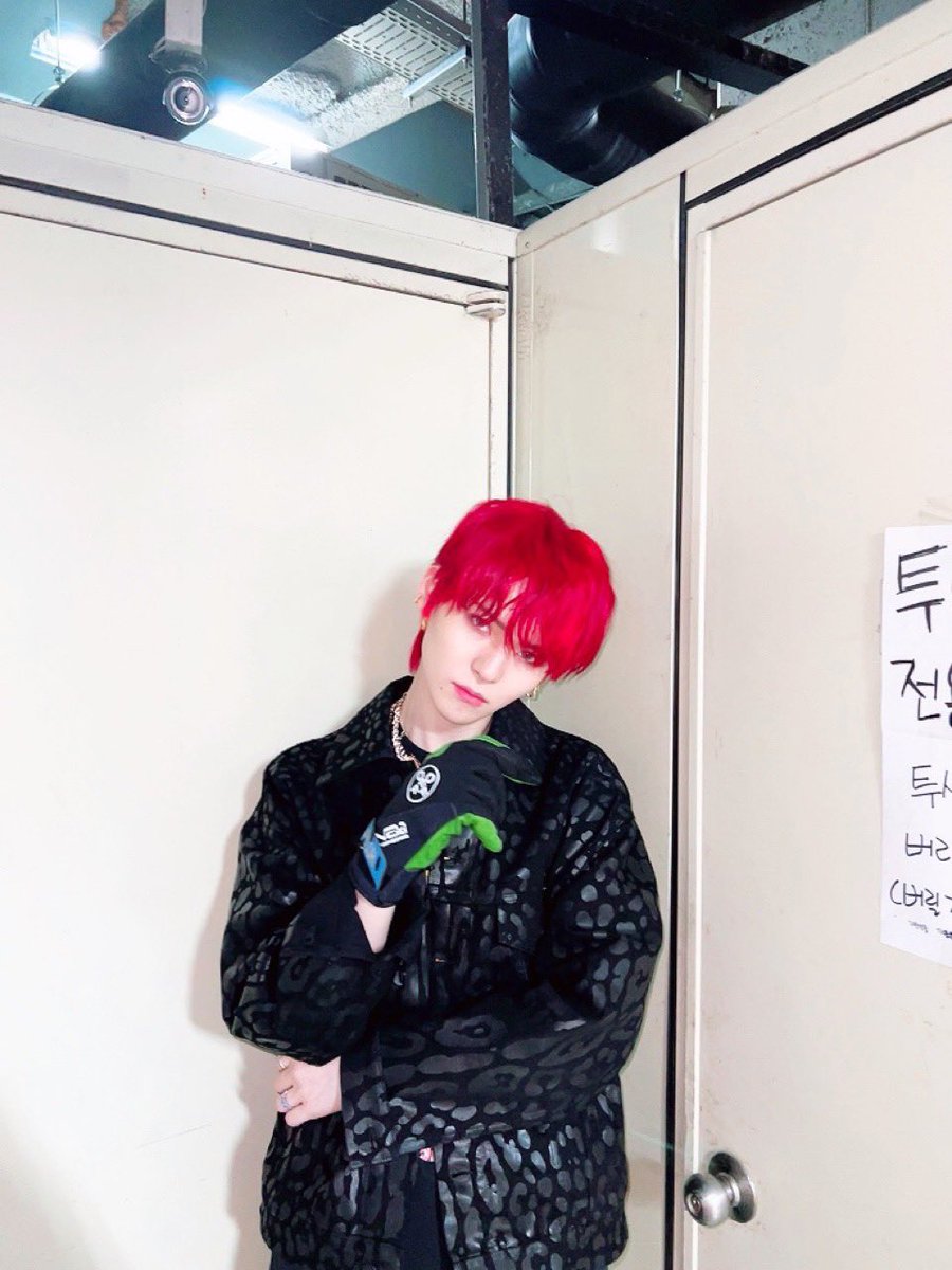 yg_hitohoshi's tweet photo. [240222] TWITTER UPDATE✨
[ENG]
wow wow!!!! JIKJIN and U M Countdown stage was so much fun 💥💥💥💥💥💎
😘😘😘😘😘😘😘😘😘 thank you
 cool cool cool

@treasuremembers 

#YOSHI #요시 #ヨシ 🐯
#TREASURE #트레저 #トレジャー 💎 https://t.co/BND5u0mavm