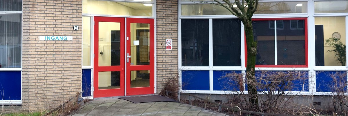 We hebben een leuke vrijwilligersvacature openstaan bij de <a href="/vcutrecht/">VC Utrecht</a>. Voor onze locatie Ghanaplein in #Overvecht zoeken we iemand die de groepsactiviteit Schrijven &amp; Dichten kan leiden. 

Kijk voor meer info op: 
vcutrecht.nl/o/WIJ-30/activ…