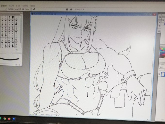 一応CS3はインストール出来た。ライセンス認証はしてくれないけどw 