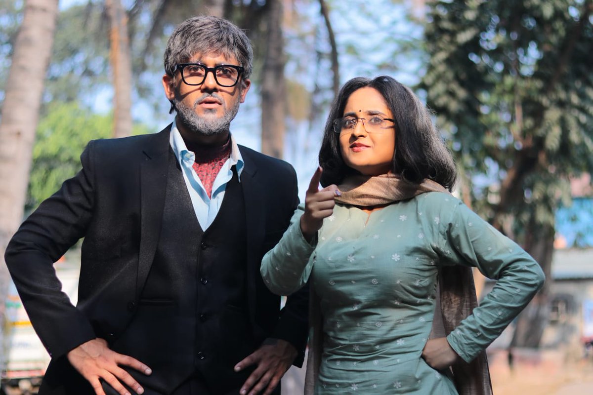ZeeBanglaTv's tweet photo. একসাথে মিঠে-কড়া 'চল্লিশ'-টা বছর পেরিয়ে,
আসছে "মিঠাই আর সিদ্ধার্থ", নতুন চমক নিয়ে.!!
"গল্পে এবার নতুন চমক, দেখতে থাকুন #Mithai সোম - রবি @ 8:00 pm শুধুমাত্র #ZeeBangla আর #Zee5 অ্যাপে যে কোন সময়, যে কোন জায়গায়।"
https://t.co/W8bxATwDI1 https://t.co/S9esLRAuwp