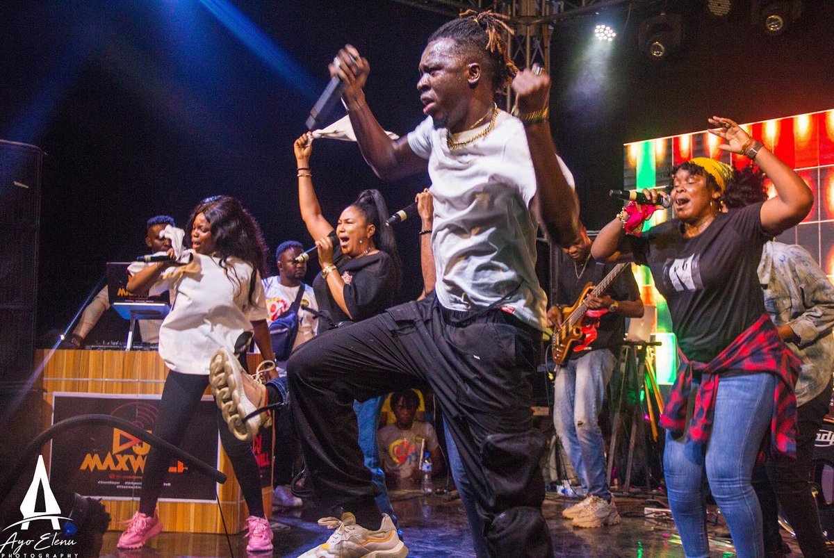 IamDJMAXWELL's tweet image. Rocking the Stage cos Its our Calling...

#WeMakingProgress #GiantSlayer #UrOwambeDj #DjTohBadt

#ChairmanAmongDjs

@Akpororo @testimonyjaga