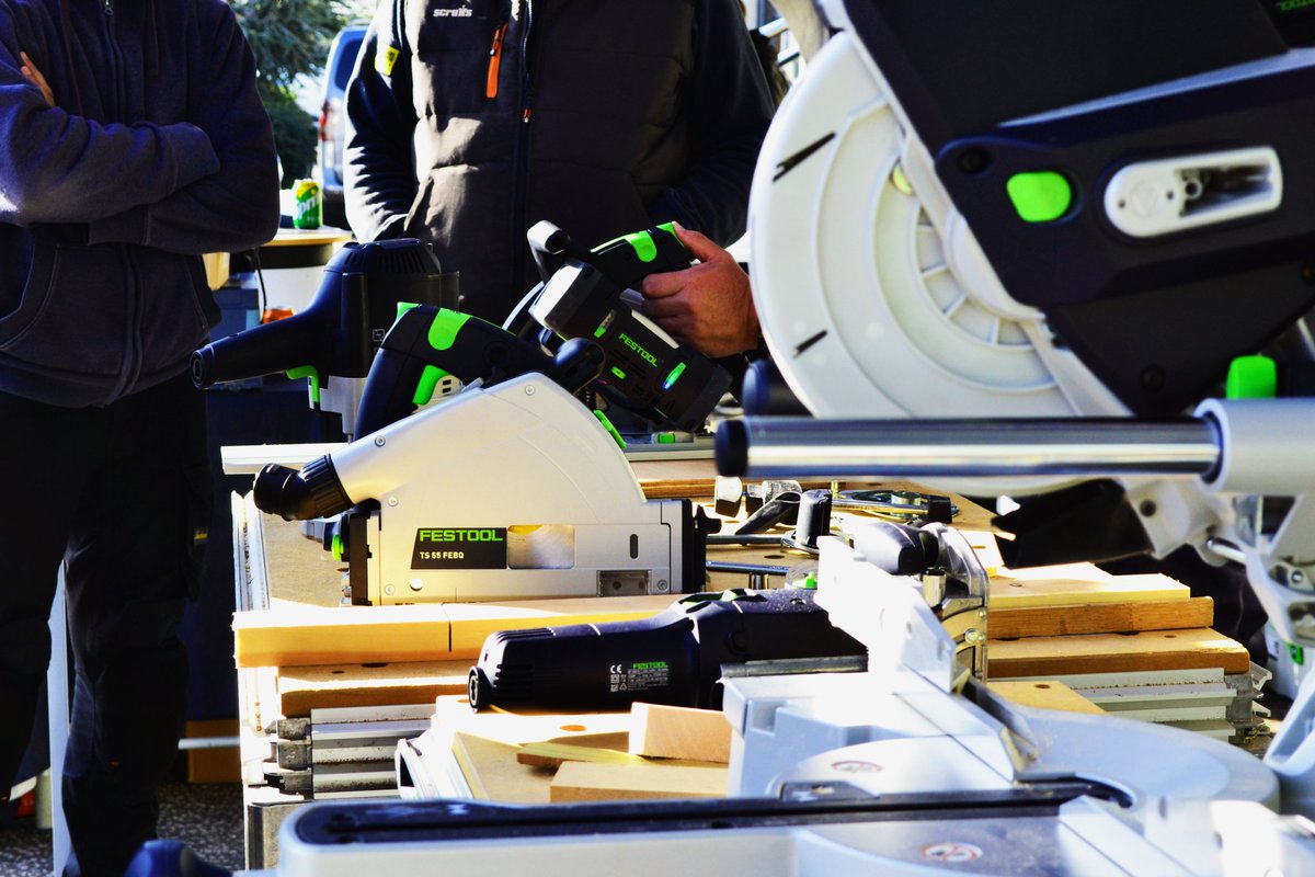 protradeuk's tweet photo. It's #FestoolFriday again tomorrow... but this time the demo team will be joining us at our Burton Depot.
📍 Unit 1 Greenline Business Park, Wellington Street, Burton On Trent, DE14 2AS
🕘9am - 2pm
⚙️Live demonstrations
🍔Complimentary refreshments
https://t.co/UDFXBxpCXY https://t.co/bTLgzIpWsy