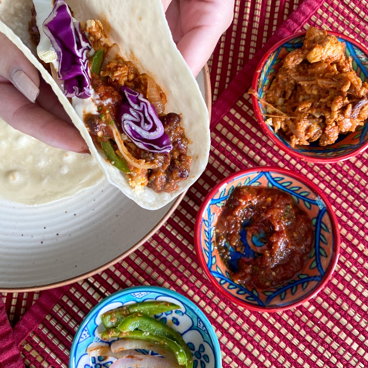 The only bad taco is the one that you did not eat 😜
So don’t have regrets, have our Chipotle Chicken Soft Shell Taco instead!

#MexicanFood #Tacos #PulledChickenTacos #ChipotleChicken #Fajita