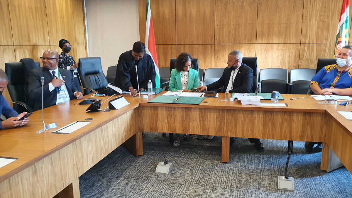 ColleenMakhub's tweet photo. Council meeting at the COJ. The swearing in of Patriotic Alliance Councilor @CityofJoburgZA @joburg_city https://t.co/kJS1HJaRsu