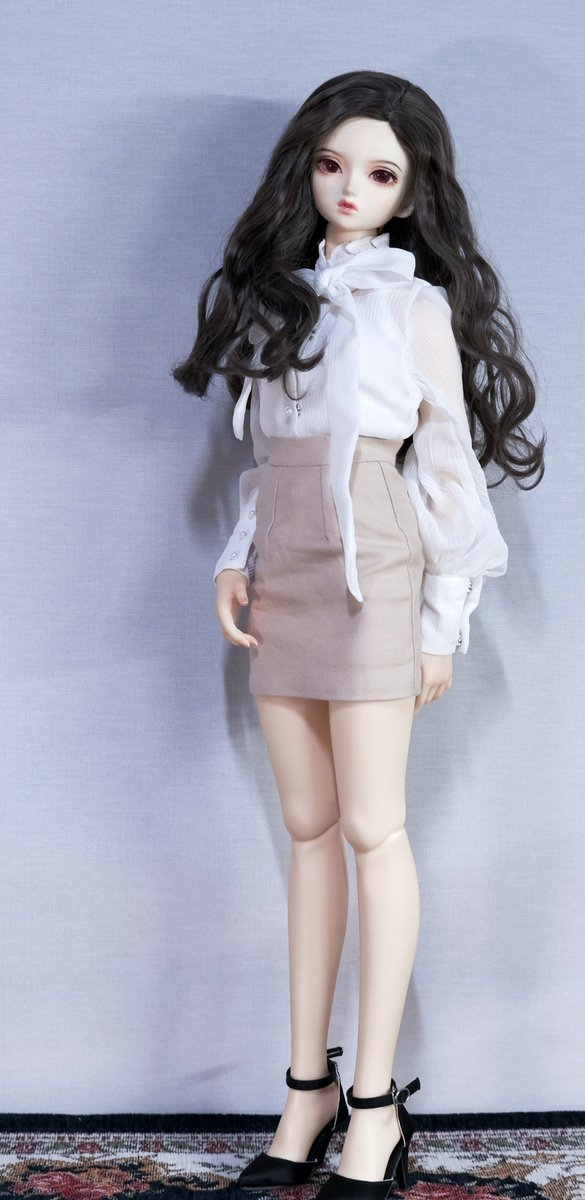 serbije's tweet photo. 안녕하세요 처음뵙겠습니다
SERBIJE 입니다!
첫 주문을 받게되었습니다. 잘부탁드립니다.
여기저기 매치 가능한 베이직 스커트입니다.
길이는 미니라 앉히셨을때 팬티가 보이실수도있어요..!
RT해주시는분들 중 추첨하여 스커트 보내드립니다^^!
https://t.co/41k3GcGVDV https://t.co/tEYWLSIuJI