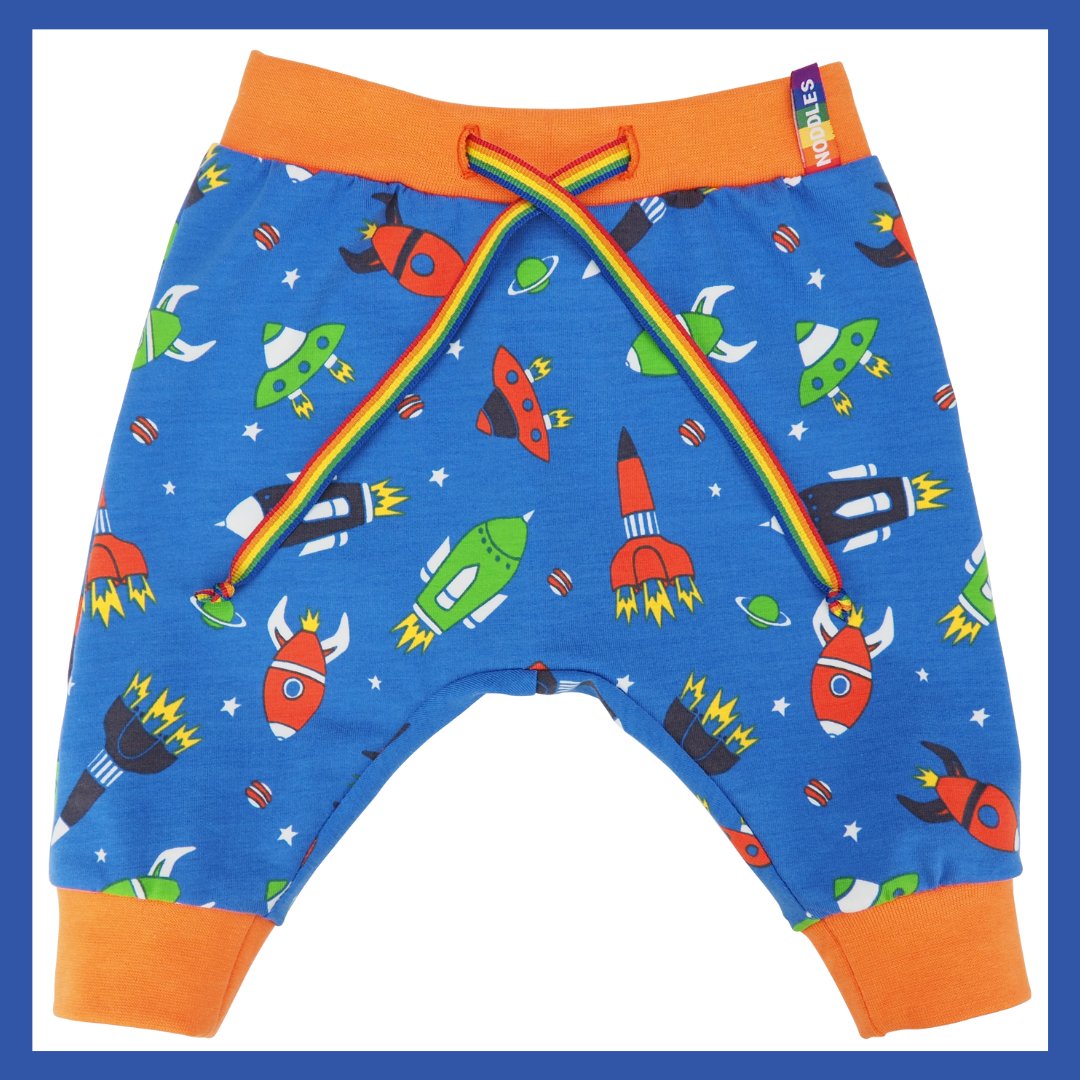 NoddlesNL's tweet photo. Groot nieuws! 🚀 en 🛸 zijn geland... Shop nú! - https://t.co/K6aWbf1EtX https://t.co/bYfzf2AORQ