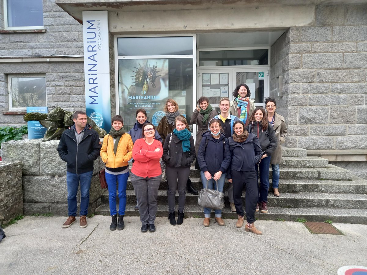 SBM_Concarneau's tweet photo. Première journée du séminaire animée par #PlagesVivantes à @SBM_Concarneau. Bilan des 3 premières années du programme de #SciencesParticipatives #ALAMER et prospectives ont été au menu de cette journée. https://t.co/EIMKjmVCuq