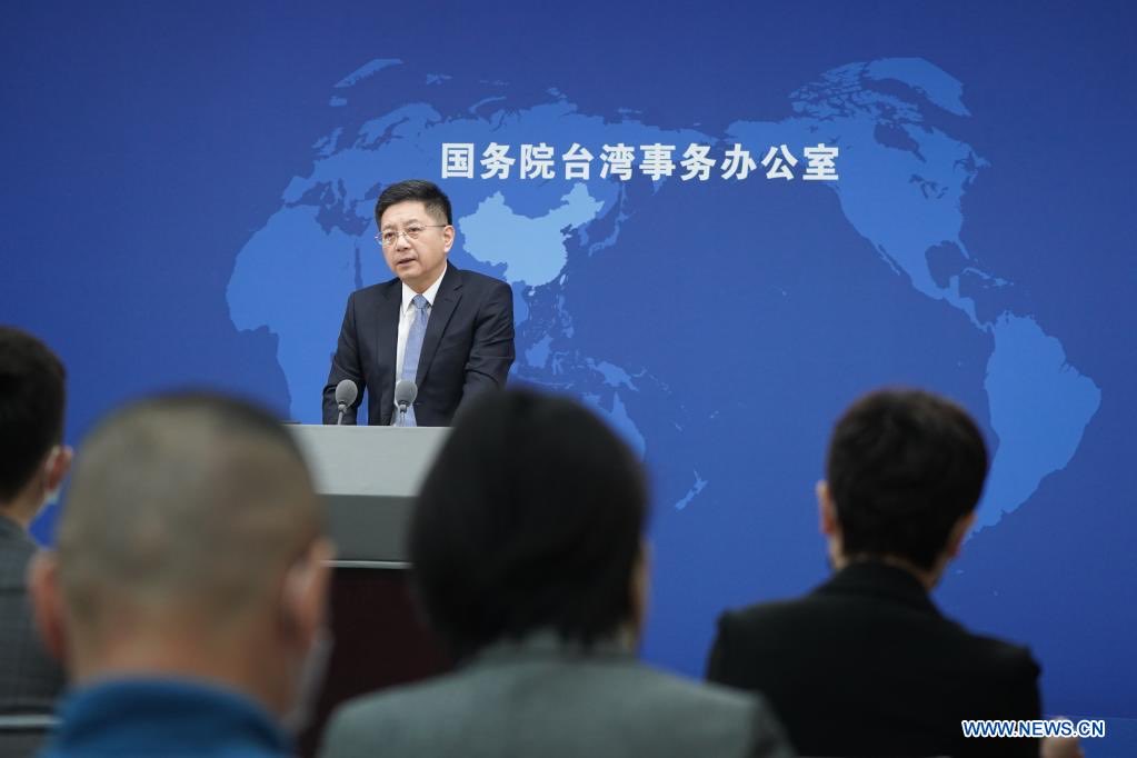 AmbassadeChine's tweet photo. Grâce aux efforts conjoints des compatriotes des deux rives du détroit de Taiwan, la réunification nationale de la Chine doit être et sera certainement réalisée, a déclaré, un porte-parole du Bureau des affaires de Taiwan du Conseil des Affaires d'Etat. https://t.co/W9M2bqeFkP