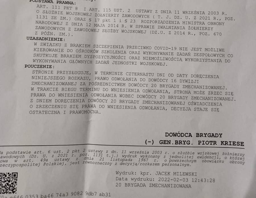 coolfonpl's tweet image. Wybucha wojna w sąsiednim kraju, a w Polsce żołnierze są zwalniani za odmowę udziału w eksperymentalnym szczepieniu.

To jest jawny sabotaż! 😡