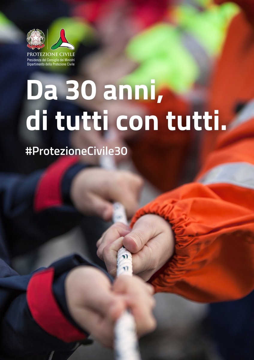 DPCgov's tweet image. Proteggere soccorrendo. Avere cura prevenendo. Progettare prevedendo. 
Il #24febbraio '92 nasceva il Servizio Nazionale #ProtezioneCivile, composto dalle energie migliori del Paese. La Legge 225 di 30 anni fa è l'inizio di una missione comune. Auguri a noi! #ProtezioneCivile30 🇮🇹