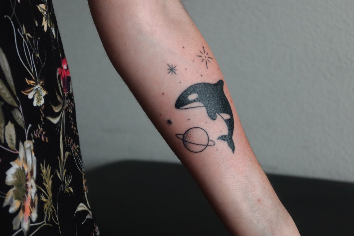 tattoo sauvages. tweet media