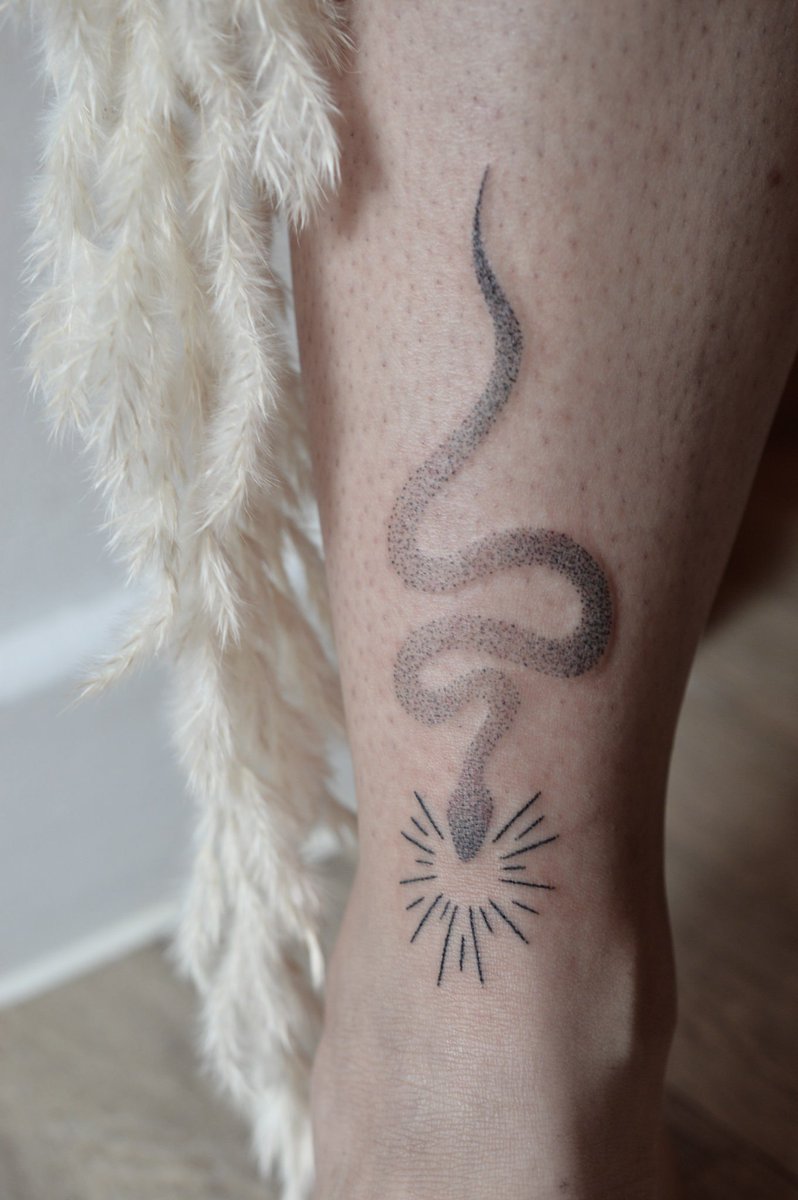 tattoo sauvages. tweet media