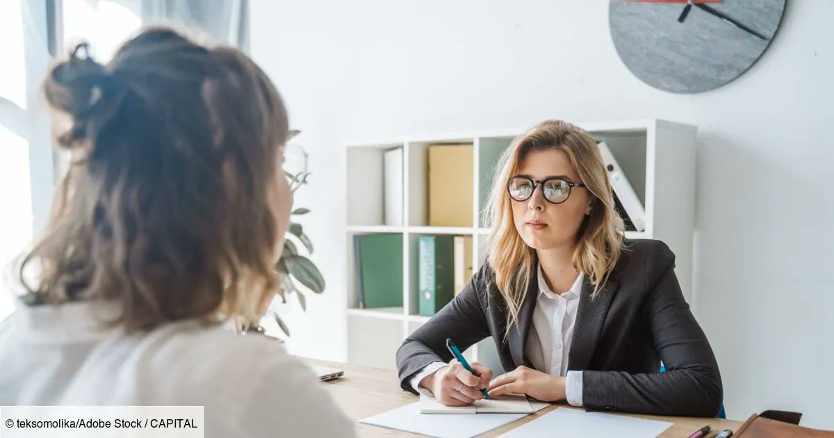 ManagementMag's tweet photo. #Recrutement - Voici le top 10 des métiers qui exigent la maîtrise de l’anglais ⤵

https://t.co/a0KzfT7kX7 https://t.co/WyOitqdO7Q