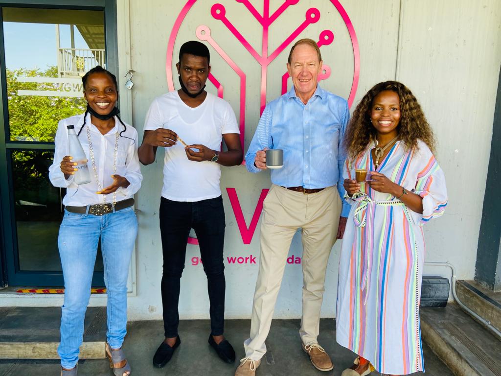 TravelAndTouri5's tweet photo. As we continue spreading love and bringing joy to people's lives through our variety of hot coffee beverages made out of love by our @GwfOnline hospitality students!
 
Need references?Check the smiles!🙂☕
#CoffeeTime 
#lovemakestheworldgoaround
#Hospitality https://t.co/4jKlkQR8Z5