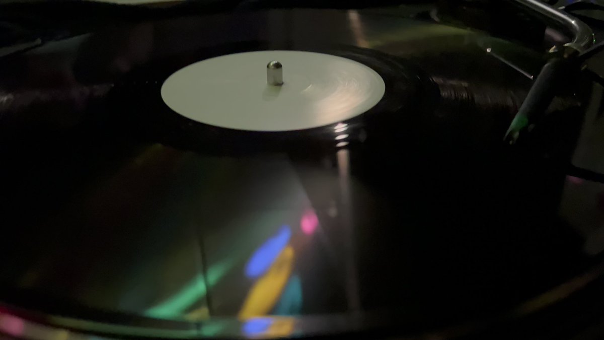 NielsBree's tweet photo. @engineers_feed Vinyl https://t.co/U5ilFL5YBr