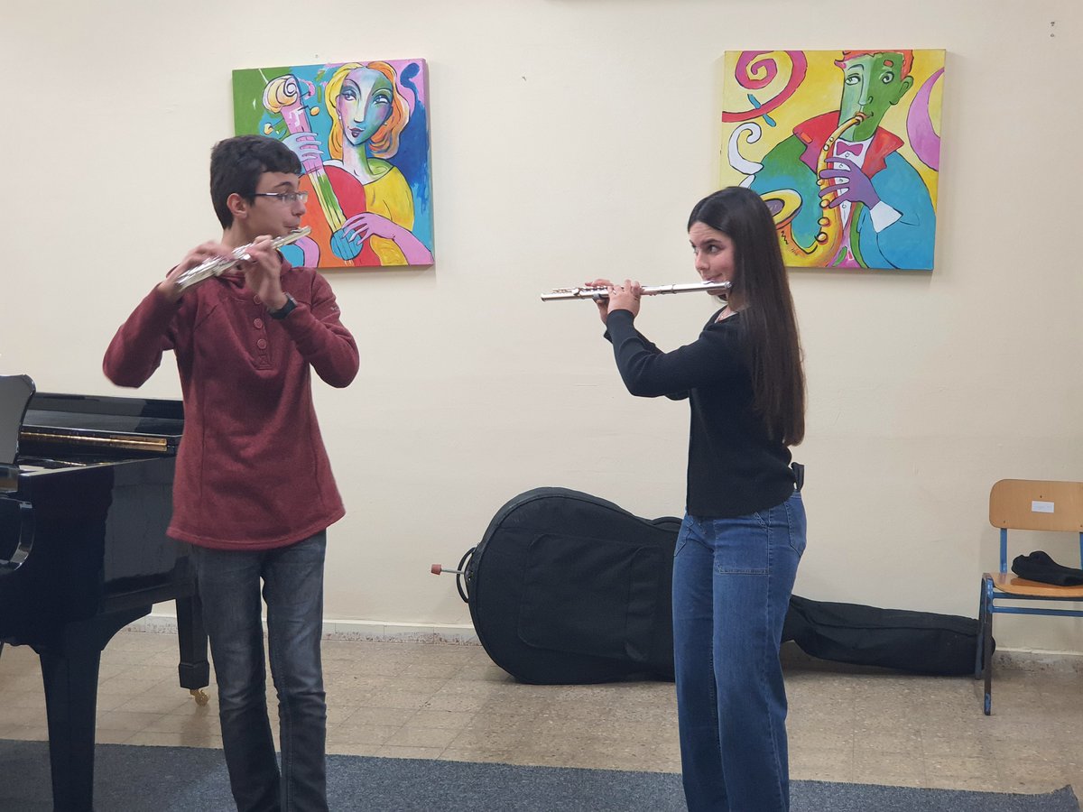 JerusalemFdn's tweet photo. Our president, Shai Doron, visited the Hassadna Jerusalem Music Conservatory &amp; listened to the beautiful #music by Jerusalem’s talented future generation. We can’t wait to see their new state-of-the-art building which we are building for them in #Jerusalem!

#Events #Talent https://t.co/0fKAfiJ1By