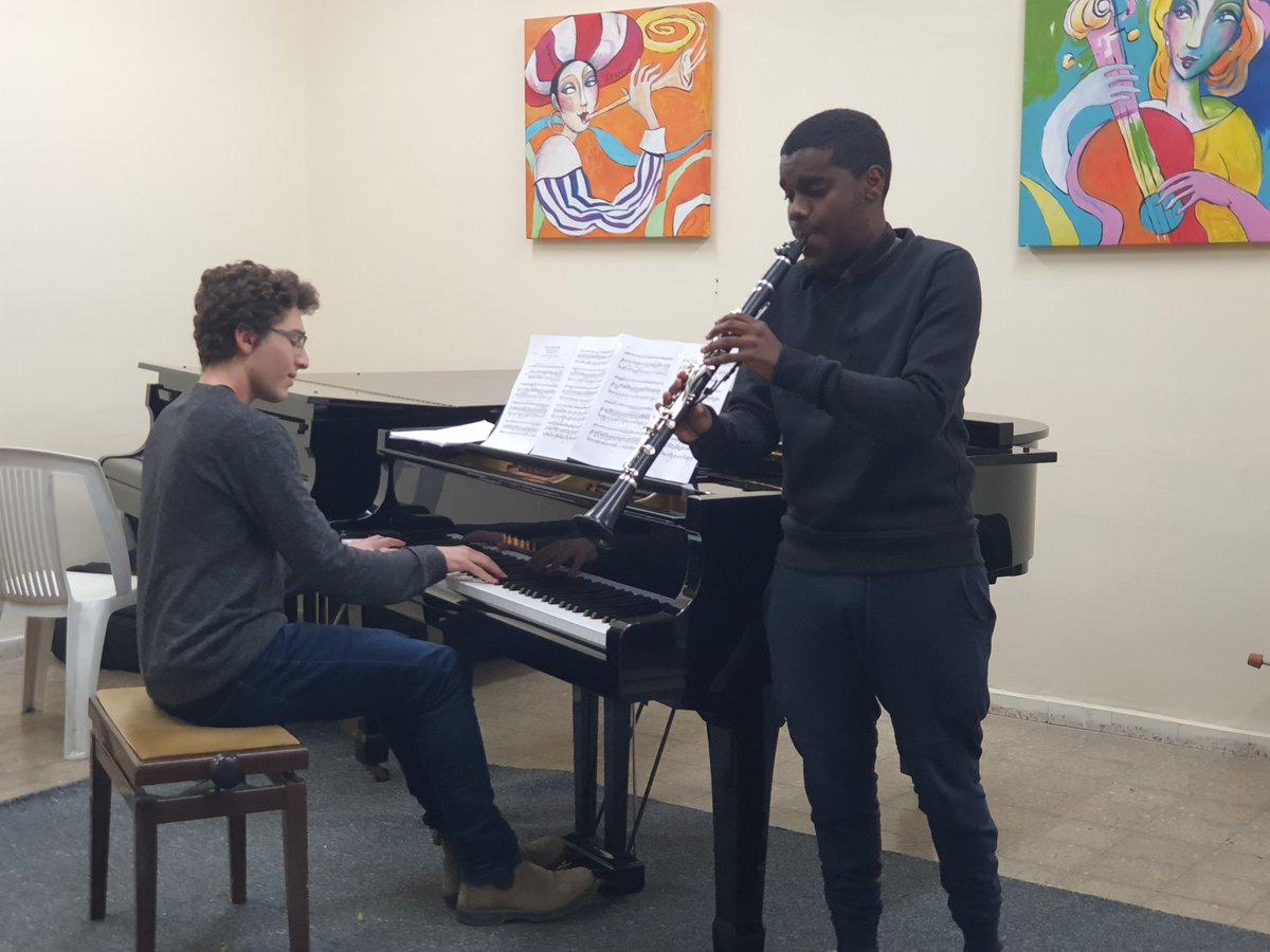 JerusalemFdn's tweet photo. Our president, Shai Doron, visited the Hassadna Jerusalem Music Conservatory &amp; listened to the beautiful #music by Jerusalem’s talented future generation. We can’t wait to see their new state-of-the-art building which we are building for them in #Jerusalem!

#Events #Talent https://t.co/0fKAfiJ1By