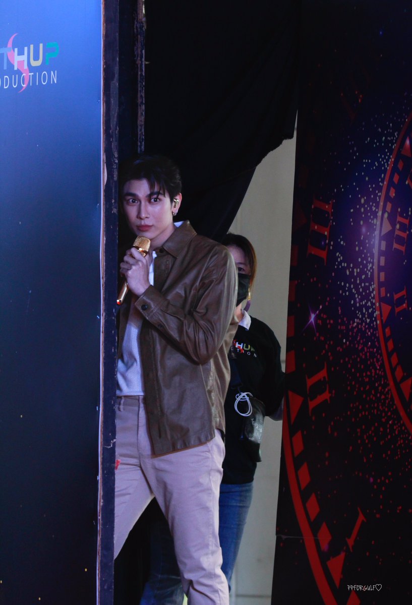 PPFORGULF's tweet photo. แอบมองเธออยู่นะจ๊ะ 😊😊

#กองทัพLoveMeAgain
#Mewsuppasit
@MSuppasit 
#PPXMG https://t.co/7CtYR4i5ti