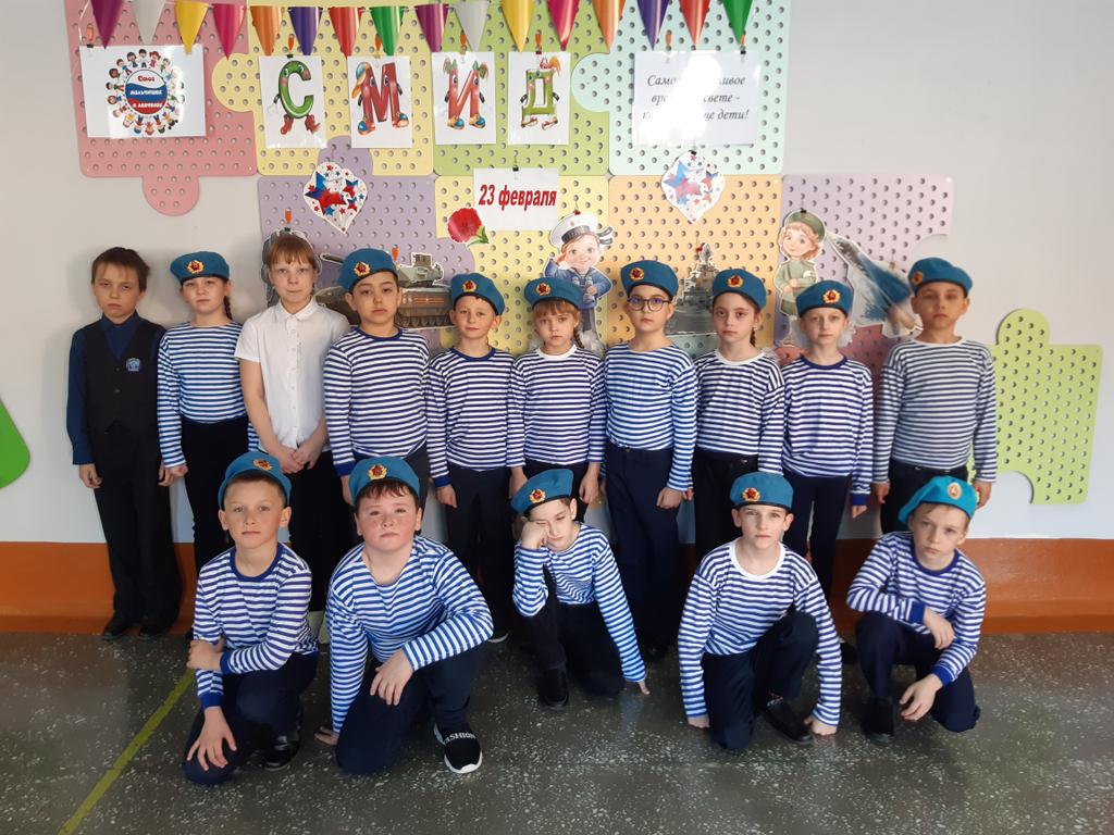 #школа2приволжье. Мои защитники! Мои крутяшки!))