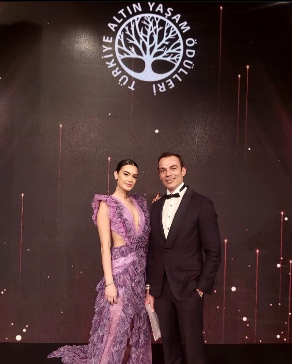 Must_Ent's tweet photo. Türkiye Altın Yaşam Ödülleri, Jess Molho ve Saadet Özsırkıntı'nın sunumuyla sahiplerini buldu. 🎉

Teşekkürler #turkiyealtinyasamodulleri @MolhoJess @saadetozsrknt

#MustEntertainment #MustEnt #Organizasyon #Prodüksiyon #Menajerlik #Etkinlik #TürkiyeAltınYaşamÖdülleri #JessMolho https://t.co/louh4xVerA