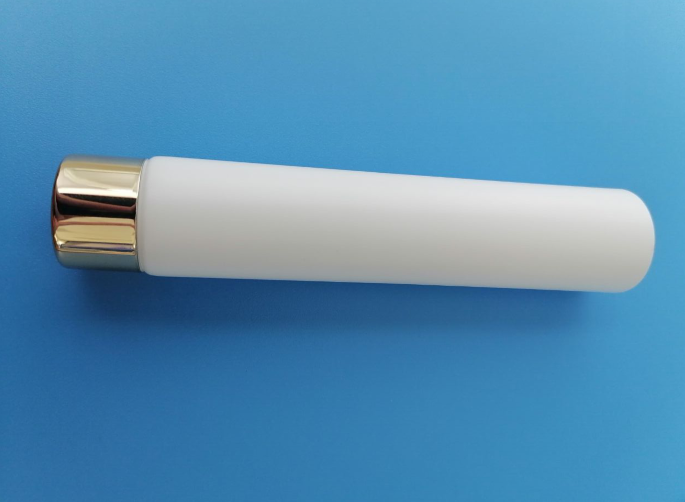 Everything's gonna work out exactly the way it's supposed to be.
万事万物自有其道。

#tubecosmeticpackaging   #BeautyPackaging
#BodyandSkincarePackaging  #BeautyProductContainers 
#HealthBeautyTubes  #WholesaleCosmeticSqueezeTubes
#chunhsin

E-mail: wendy@chunhsin.net