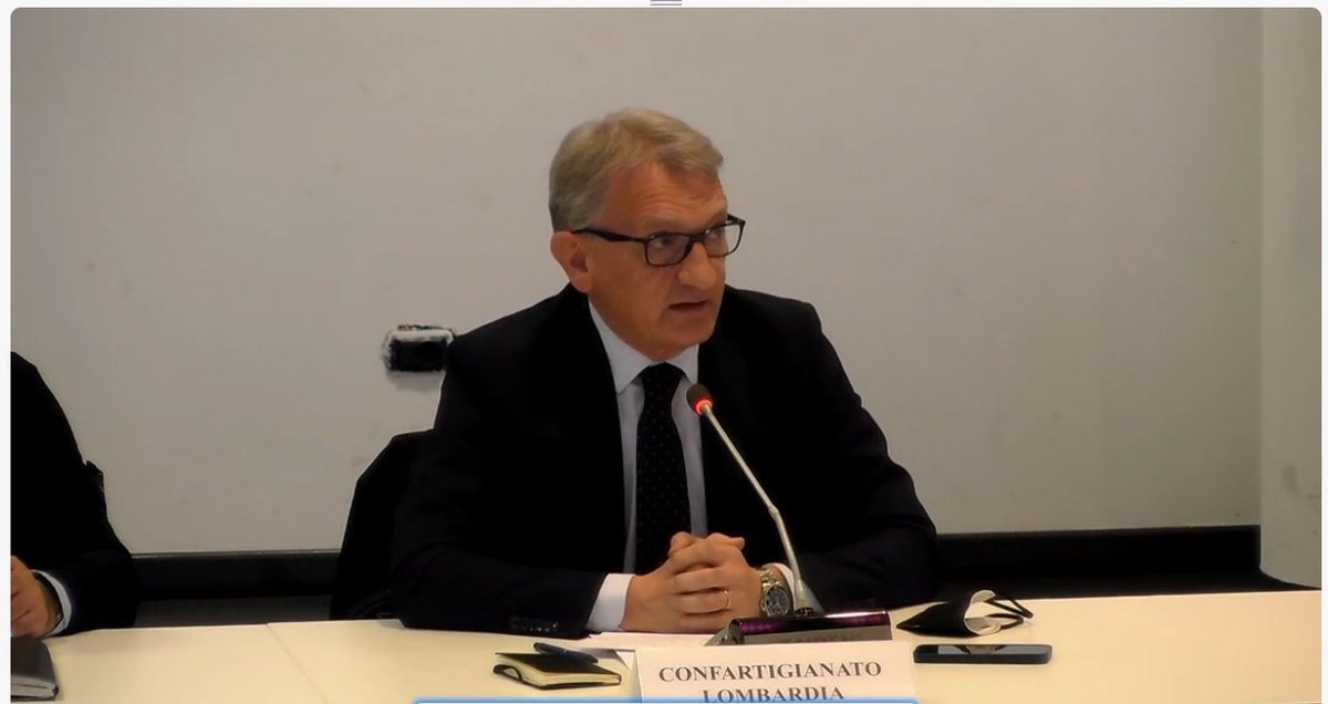 ConfartigLomb's tweet photo. #TavoloCompetitivita’ @RegLombardia Presidente @MassettiEugenio “Puntiamo sulla complementarietà, valorizzando il ruolo dei Confidi, espressione delle associazioni datoriali, portando la disponibilità finanziaria a sostegno dell’economia reale” https://t.co/Qee95VV6Ez