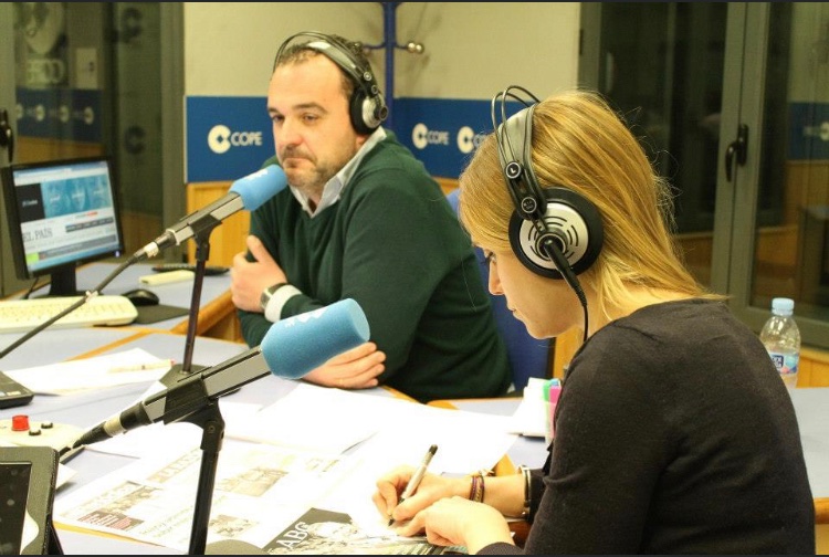 Muy difícil despedirte querido Juan Pablo. Gracias por empujarme a crecer, por confiar en mí, por hacerme creer en mí.Gracias por las horas de radio, de conversación, de periodismo y de viajes, se quedaron cortas.