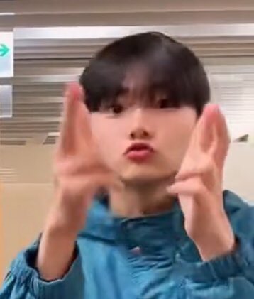 Sangwonistt's tweet photo. 😞 https://t.co/7Aq8WcdVcU