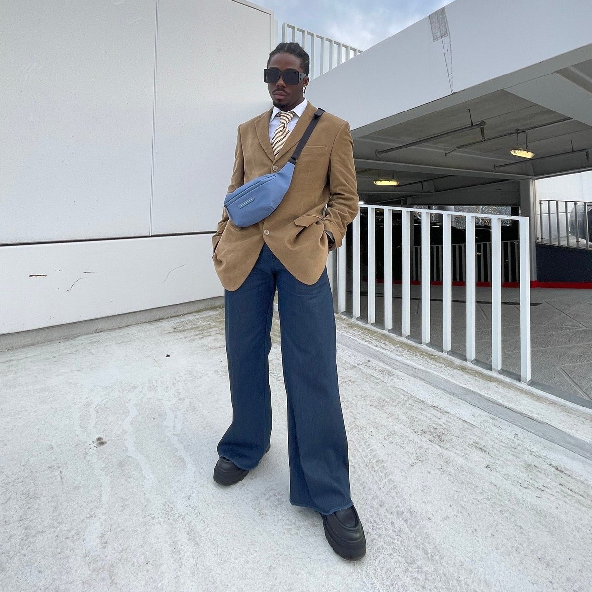 When the dress code says smart casual. Accessorise with the #SoFoCrossBody in eight unique colourways. 

#HoriznStudios