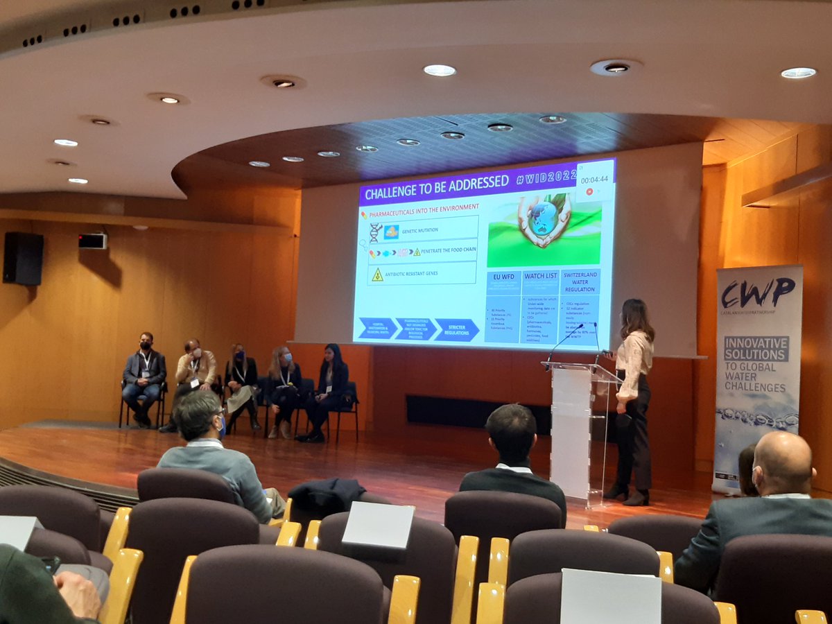 Francesca Audino de @Leitat presentando el proyecto Eflucomp en el #WID2022 del @CatalanWaterP