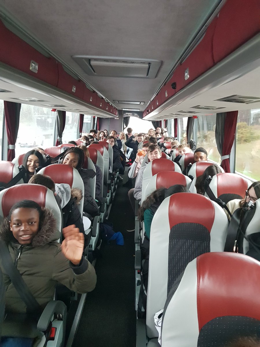 LongdeanHistory's tweet photo. And we're off! https://t.co/D9qHrd0XjG