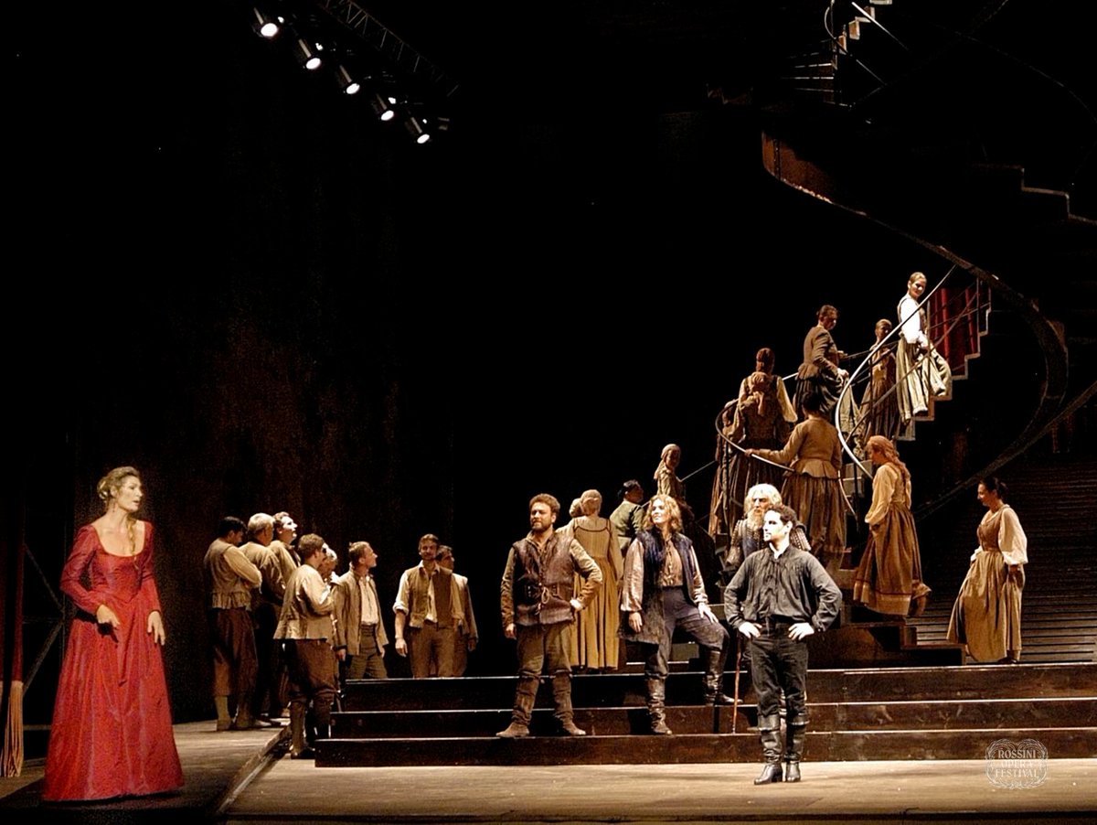 Rof_Pesaro's tweet photo. 🎂 Oggi Matilde di Shabran compie 201 anni! Today #MatildediShabran turns 201! L'opera è andata in scena al #ROF nel 1996 diretta da #YvesAbel con la regia di #PierAlli, nel 2004 nella produzione di #MarioMartone ripresa nel 2012 con @MMariotti1979 sul podio

#ROFMatilde https://t.co/o6YYSx58WW