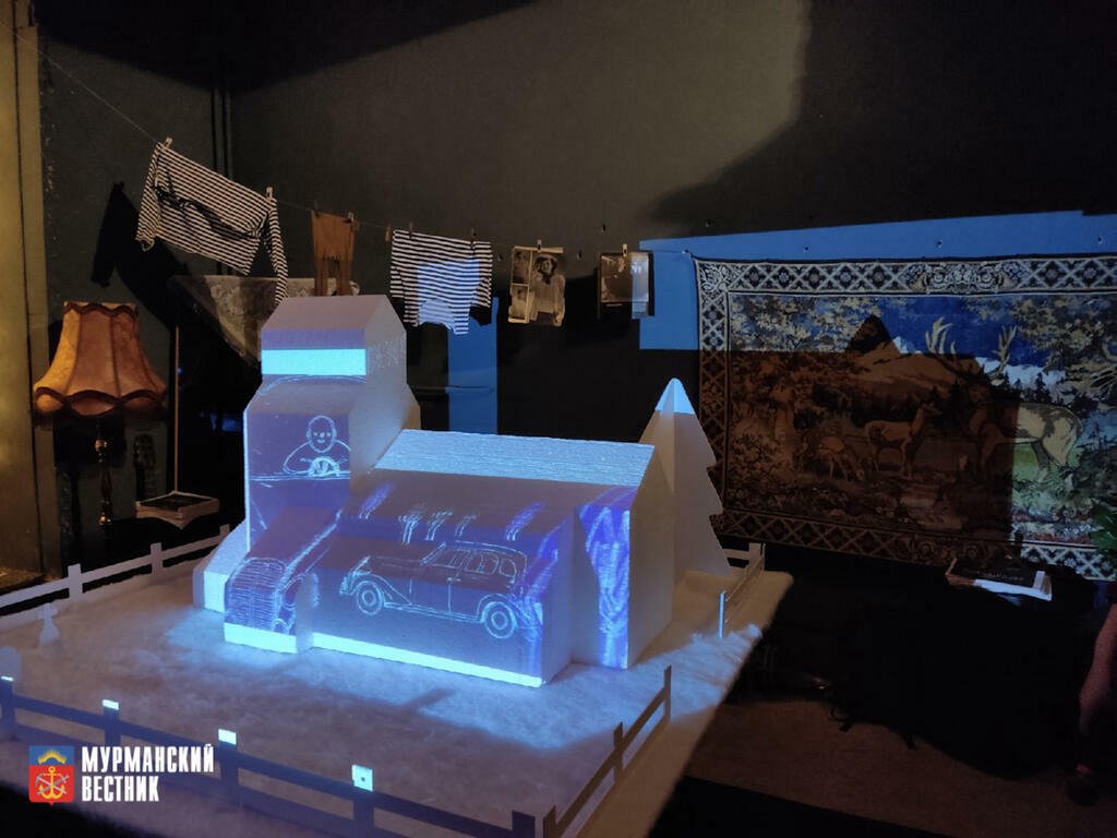 MidMurm's tweet image. 23 февраля в Мурманске, Никеле, Петрозаводске и Санкт-Петербурге, а также в норвежском Киркенесе открылся международный фестиваль "Баренц Спектакль". Программа этого форума рассчитана на четыре дня. Часть из них пройдёт в онлайн-формате, часть -  оффлайн.