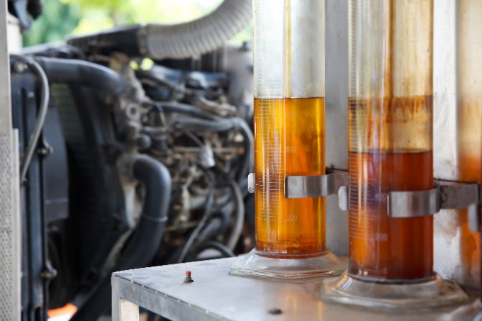 Oil analysis should be a key aspect of any preventive maintenance program. Find out why in our latest blog post anderol.com/news/the-impor…
#lubricants #oilanalysis #oilcontamination