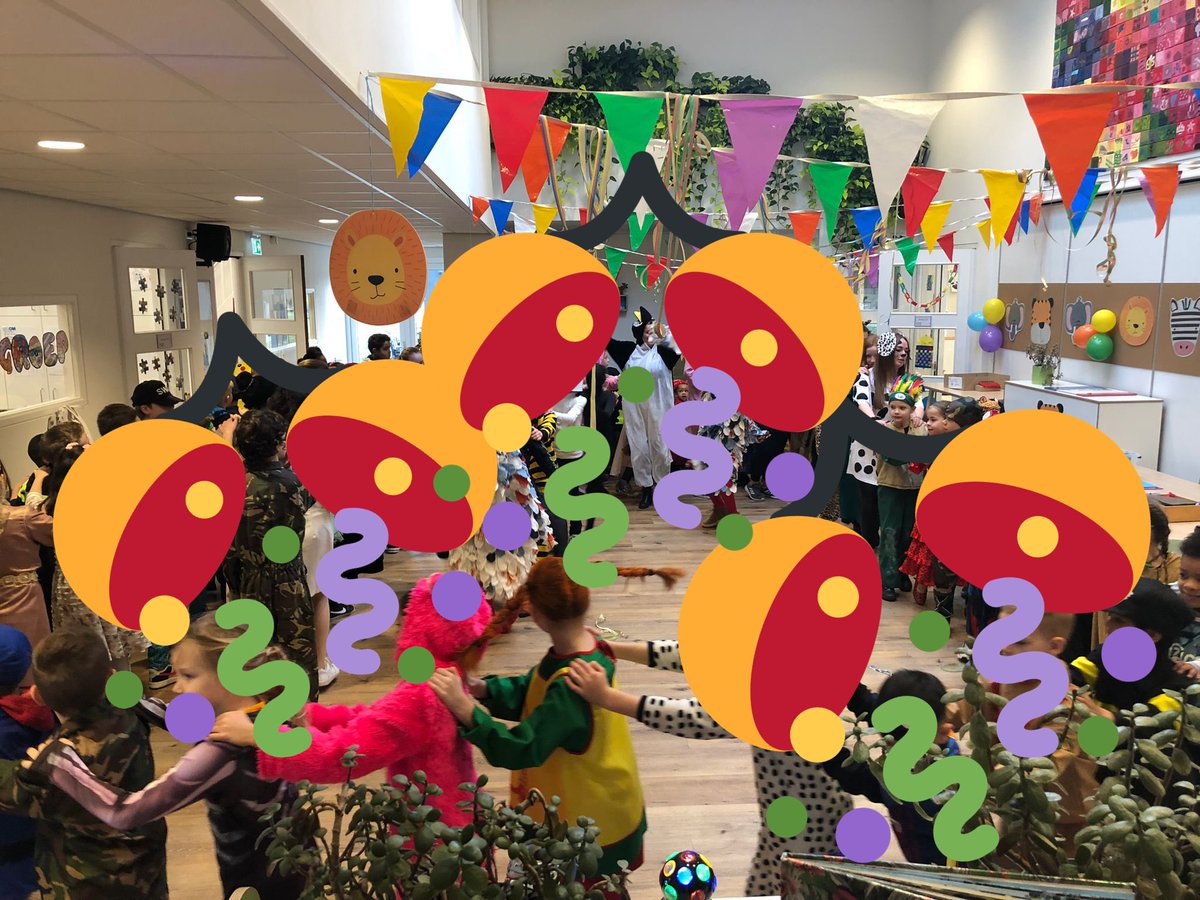 Eindelijk Carnaval op de PWA. En de ouders weer in de school ! Dank BOV