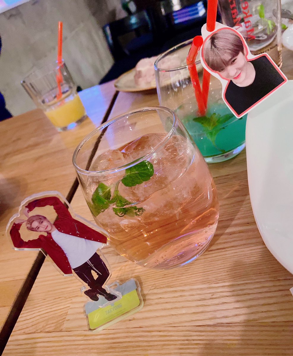 ston_eu319's tweet photo. 昨日はシズニ会に参加させていただきました🌱♥️🖤

全てが素敵で美しくてお優しいシズニ様達とたくさんお話できておたく幸せでした😭💓💓
ソンムルまでありがとうございます😭💕

@ExoncT_Works  様、
この度は素敵な素敵な企画をありがとうございました🙇‍♀️✨

 #WAIGAYA https://t.co/J0XIbYzG6O