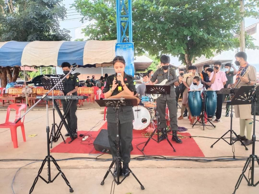 rrtc21's tweet photo. 17กพ65 0730-1600 นศท.จิตอาสาโรงเรียนหนองบุญมากประสงค์วิทยา จำนวน 25 นาย ช่วยกิจกรรมเข้าค่ายลูกเสือเนตรนารี ประจำปีการศึกษา2564. ณ ค่ายลูกเสือชั่วคราวโรงเรียนหนองบุญมากประสงค์วิทยา การดำเนินกิจกรรมเดินทางไกล รอบกองไฟ และการช่���ยเหลือบริการอื่นเป็นไปด้วยความเรียบร้อยดี https://t.co/Cdj3diwCO2
