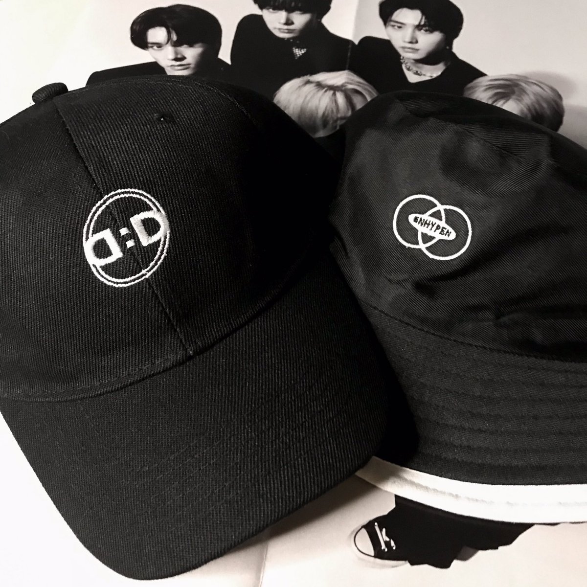 kkopichi's tweet photo. ⚘ #kkopdate 。˚⋆✴
re: i. d. k. collection
the hats are already here 🖤✨
will start packing the rest of the love mails this weekend! thank you so much for your patience 🙏 https://t.co/ht6Bn47Ho5