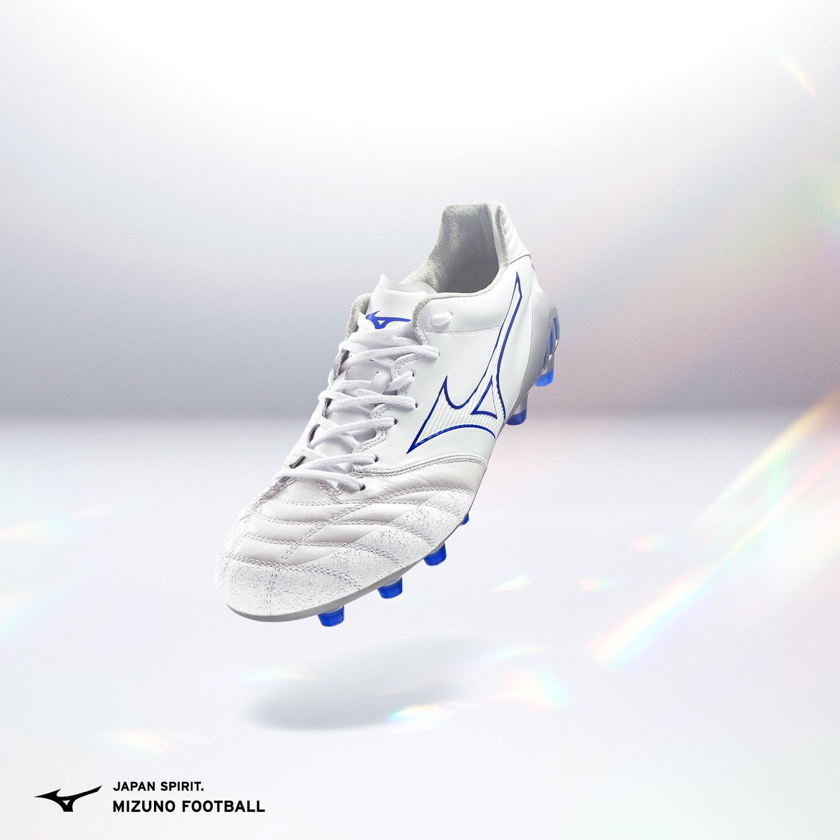 MIZUNO_FTB_jp's tweet photo. MONARCIDA NEOⅡ
誰よりも練習するキミに。

"JAPAN"
ホワイト×ブルー

"WIDE JAPAN"
ホワイト×ピンク

"PRO"
ホワイト×シルバー

サッカーにすべてを捧げるプレーヤーへ。

#PreFuture
#MonarcidaNeo
#サッカーが自分を熱くする。
#JapanSpirit
#ミズノフットボール https://t.co/aA5L6uGz8t