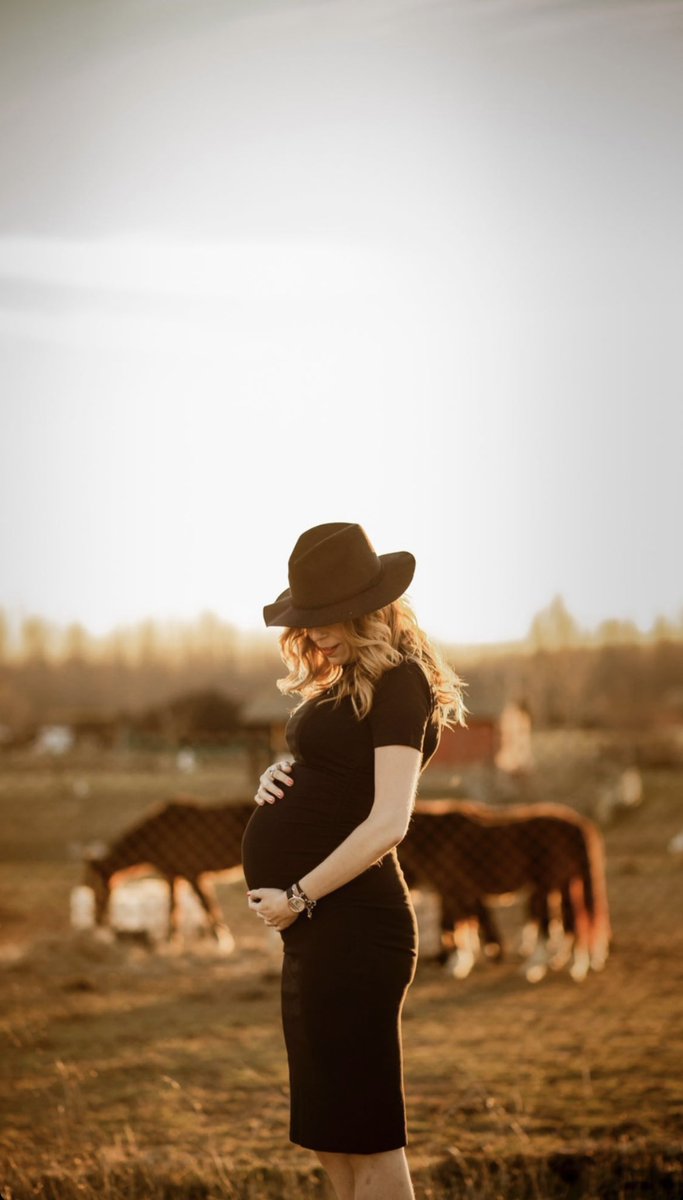 DFelipeross's tweet photo. Si Palencia es bonita imagínate ahora… @SomosPalencia @_Paisajes_ #ribasdecampos #yeguada #pregnant https://t.co/VH7FQDkdwu