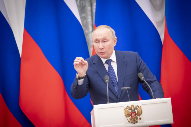 AfriqueFocus's tweet photo. 🛑Opération militaire de la #Russie  🇷🇺 en #Ukraine. Le président Poutine reste ferme : « Tous ceux qui tenteraient d'interférer avec nous  doivent savoir que la réponse de la Russie sera immédiate et conduira à des conséquences que vous n'avez encore jamais connues » https://t.co/B51EnYx2Q4