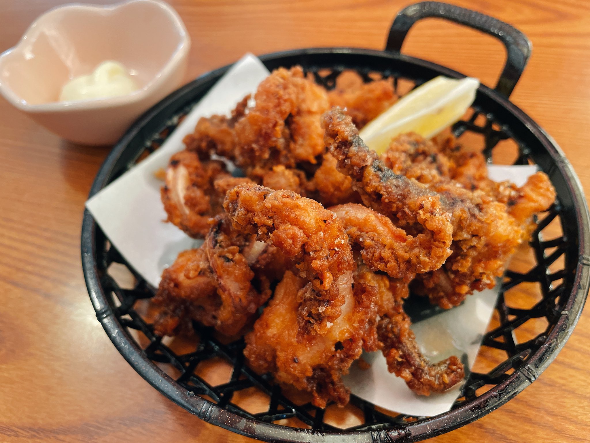 夢庵 公式 今日もお疲れ様です 夢庵 のいかげそ唐揚げは召し上がったことありますか 結構クセになるおいしさなんですよ おつまみにも プラス一品にもピッタリ 食べたい と思った方はいいね で教えてください T 夢庵 公式 今日もお疲れ様です 夢庵 のいかげそ唐揚げは召し上がったことありますか 結構クセになるおいしさなんですよ おつまみにも プラス一品にもピッタリ 食べたい と思った方はいいね で教えてください T