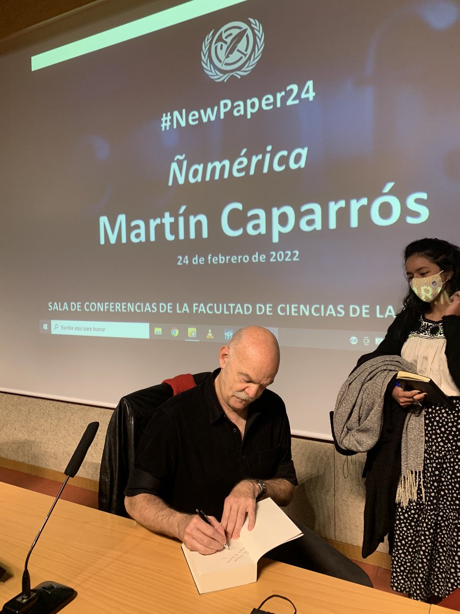 ArturoGomezQuij's tweet photo. Poner todo en duda. 
Cuestionarlo. 
Repensar. 
Evitar los lugares comunes. 
Pensar la estructura. 
Cuantificar. 
Observar. 
Contar lo ordinario. 
Gracias, @martin_caparros por esta lección de periodismo para nuestros piragüistas de #GabinetesUCM y de #4PeriodismoUCM 
#NewPaper24 https://t.co/YGe6qOK5FX