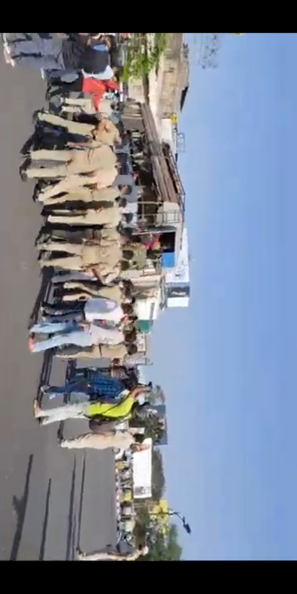 AbhisekKhuntia3's tweet photo. #WeWantOnlineExam 
@CMO_Odisha 
Zero tolerance behaviour towards
Students
#wearehumannotrobot https://t.co/7JyAVthrem