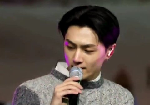 0420MEDIA's tweet image. PARK JONGSEONG HELLO?!?