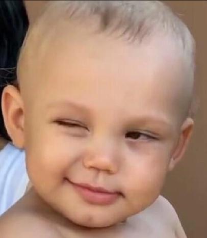 MDaustins's tweet image. You are 30 years old and you don't have a company?. Well I got mine at 15 when my teacher said "you and your company should get out"