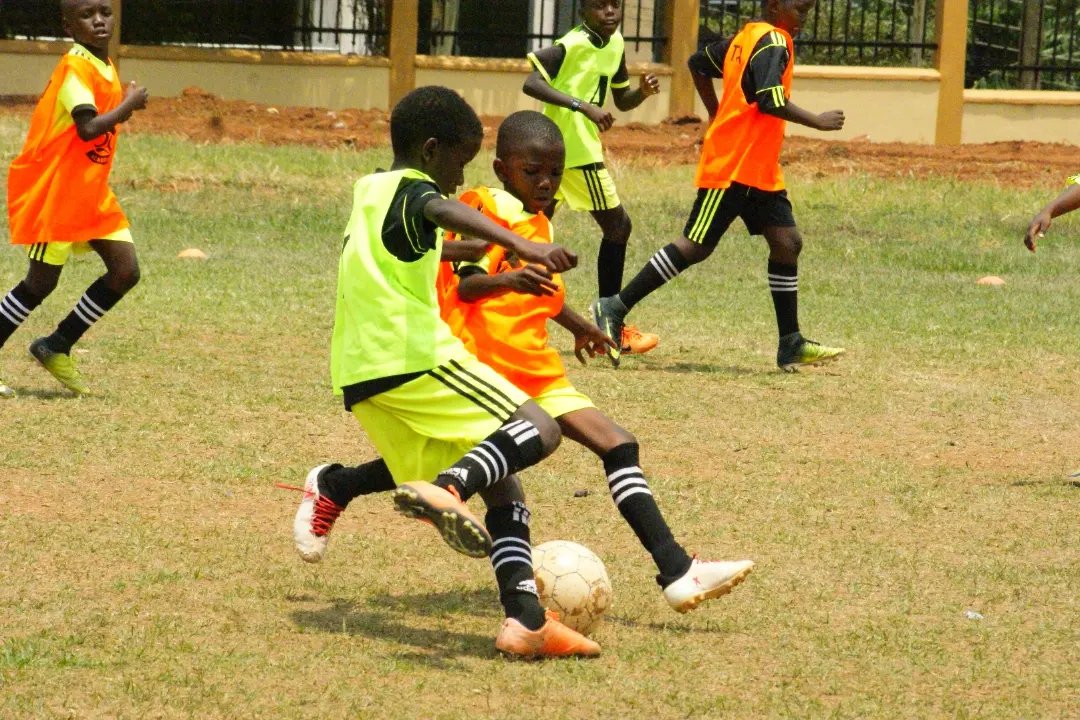 tsa_uganda's tweet photo. The ONLY discipline that lasts, is SELF discipline. It is key which we always emphasize to our kids whenever they converge for training at Daffodils Academy in Kololo.

Discipline is the key to success......

#WeAreTSAUganda https://t.co/vWjvkeE20u