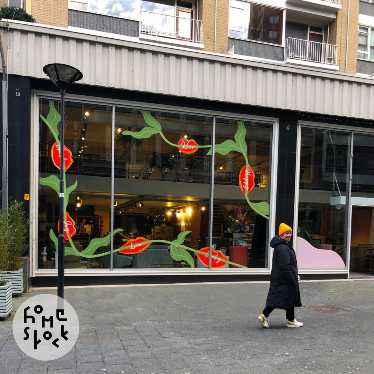 VanHerkGroep's tweet photo. Homestock nieuwe huurder Korte Hoogstraat 10-12 in Rotterdam

Van Herk Groep heeft een langjarige huurovereenkomst gesloten met @Homestock voor de winkelruimte aan de Korte Hoogstraat 10-12 in Rotterdam. 

#homestock #vanherkgroep #rotterdam  #verhuurd #vastgoed  #vastgoednieuws https://t.co/OhDYYgYQb7
