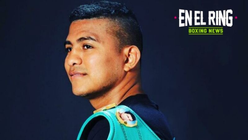 EnElRingMx's tweet photo. #Boxeo | Exclusiva de #EnElRing 

Chocolatito González revela que no hay peleador pequeño y dará lo mejor ante Rey Martínez. 

🥊https://t.co/gO8NbKstpt https://t.co/lOW3ARTckz